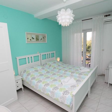 Guest House Ambienti Rovinj Exterior photo
