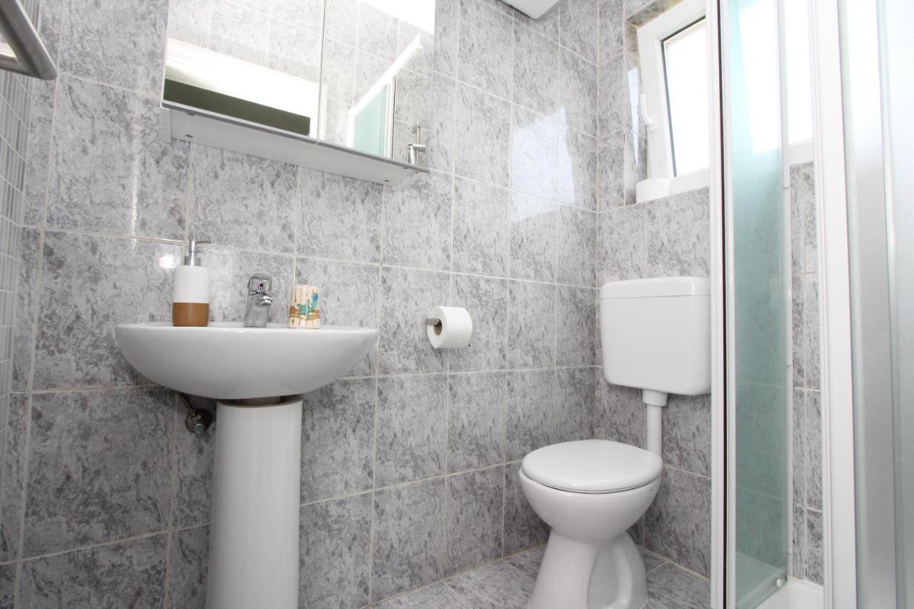 Guest House Ambienti Rovinj Exterior photo