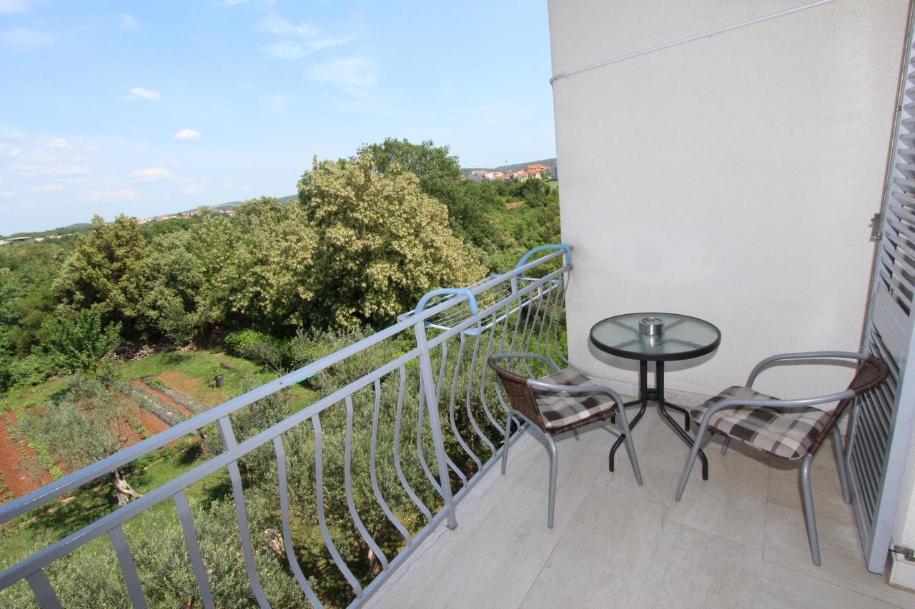 Guest House Ambienti Rovinj Exterior photo